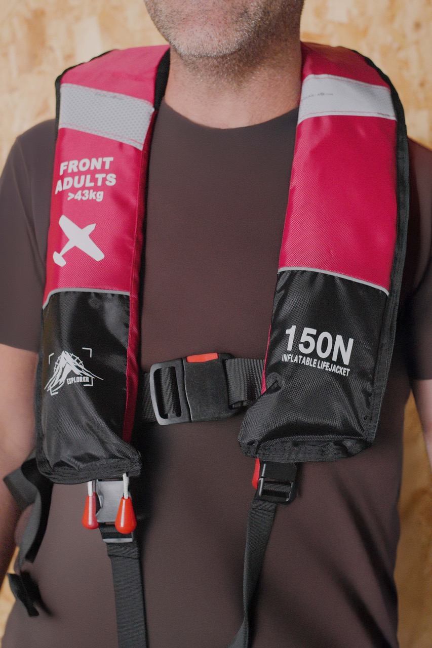 GILET DE SAUVETAGE COMPACT 150N – Image 3