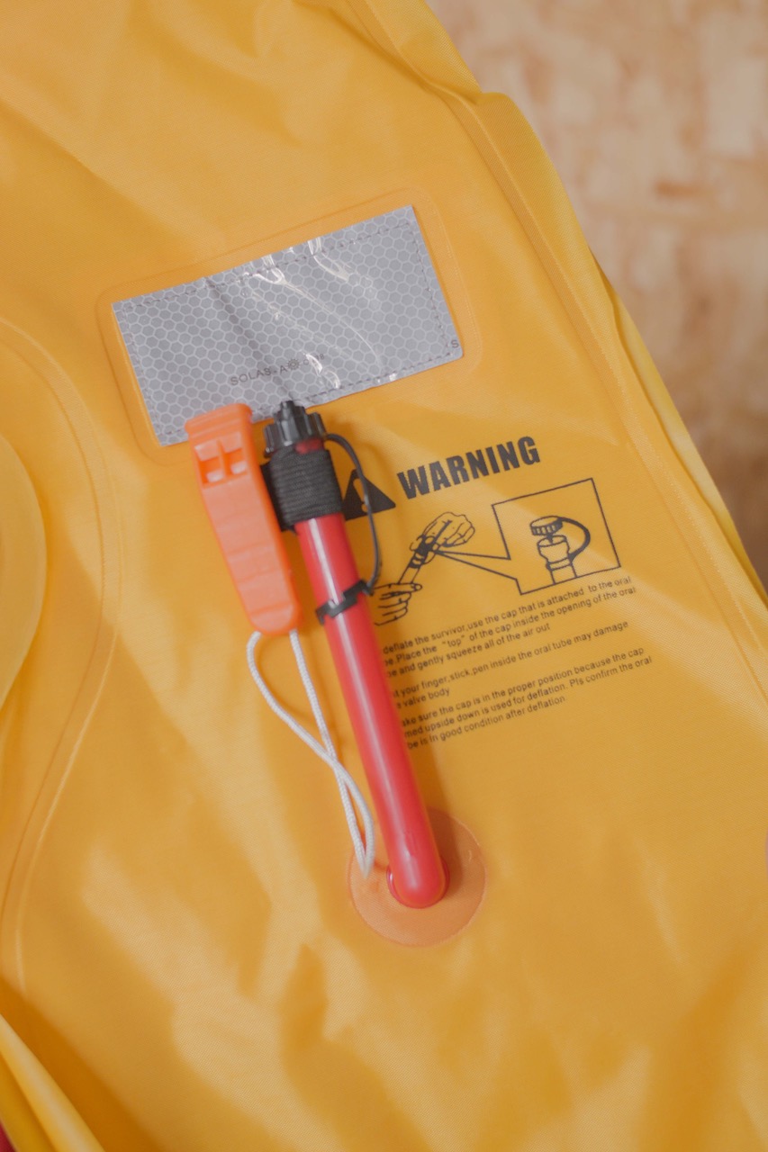 GILET DE SAUVETAGE COMPACT 150N – Image 4